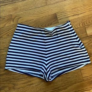 Abercrombie and Fitch cloth shorts